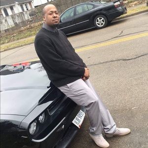 Meet your Posher, Darrell